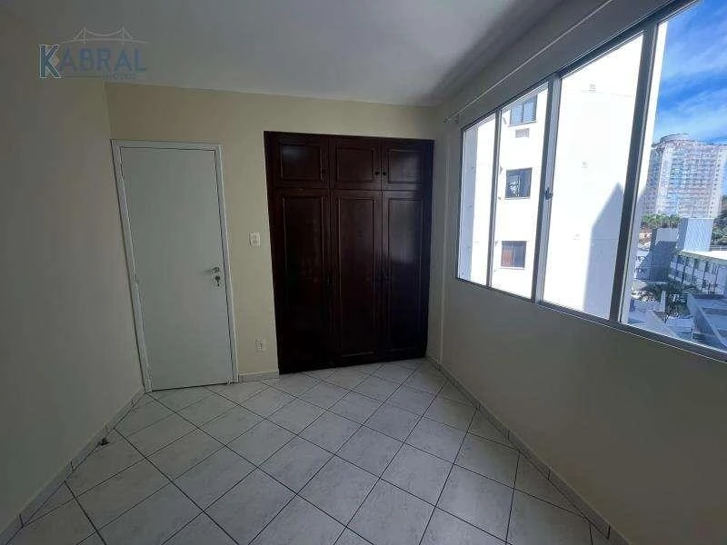 2-bedroom apartment with 2 bathrooms and parking — photo 16