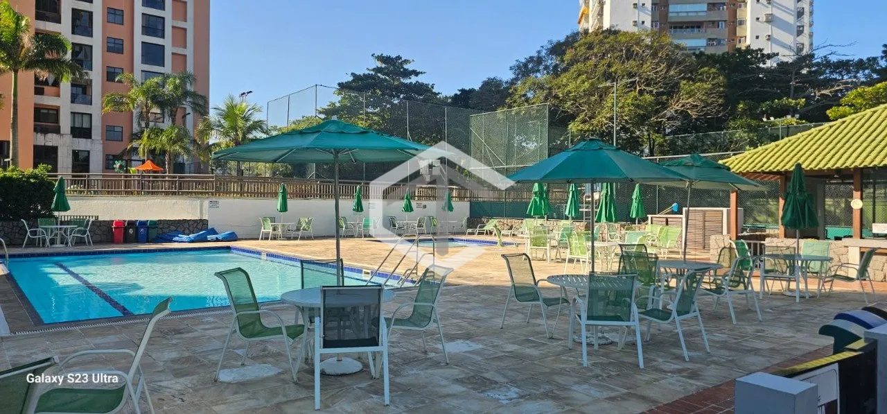 Apartamento com 3 suítes e 2 vagas em 193 m² — photo 40