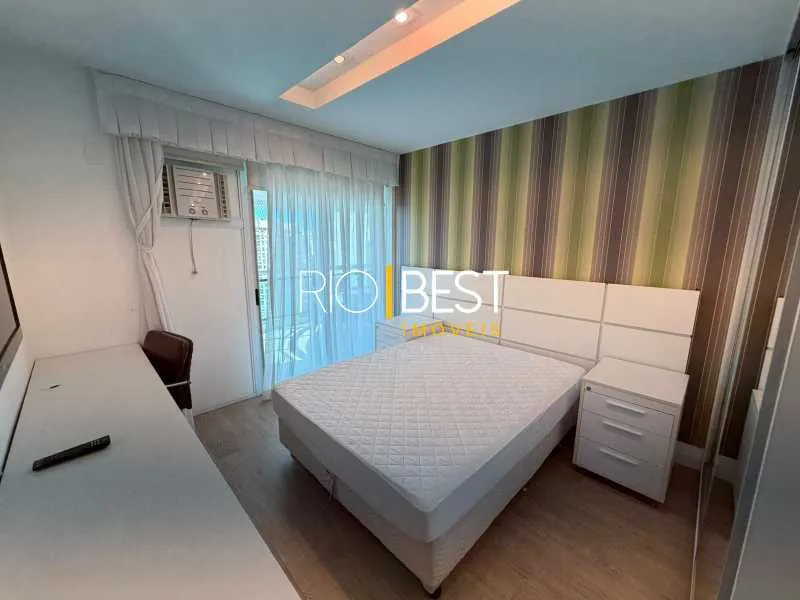 Furnished 4-bedroom apartment with open-plan kitchen — photo 4