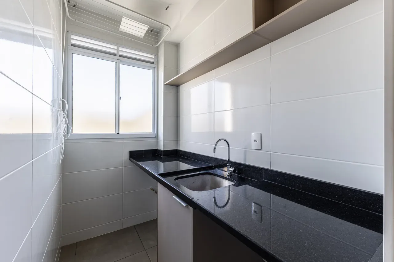 Furnished 77 m² apartment with 2 bedrooms and balcony — photo 7
