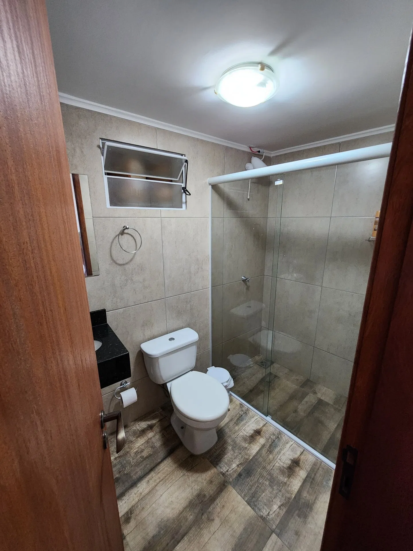 3-bedroom house with a private BBQ — photo 11