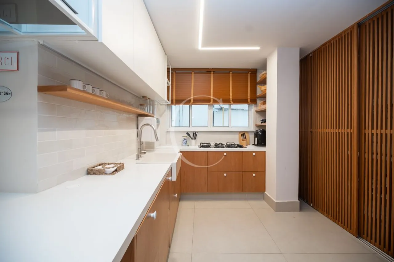 Apartamento de 2 quartos com cozinha aberta — photo 2