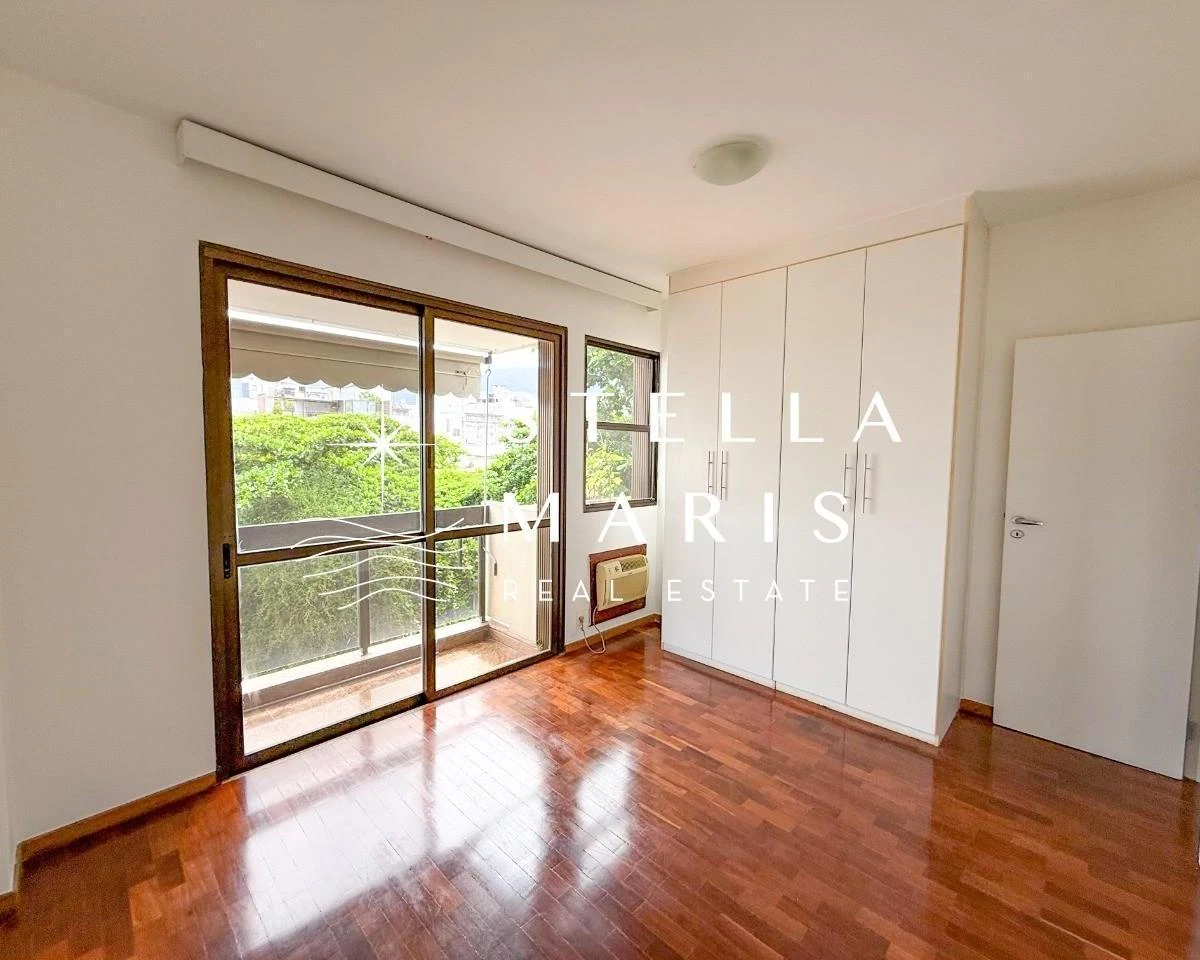 240 m² duplex penthouse with balcony grill and views — photo 4