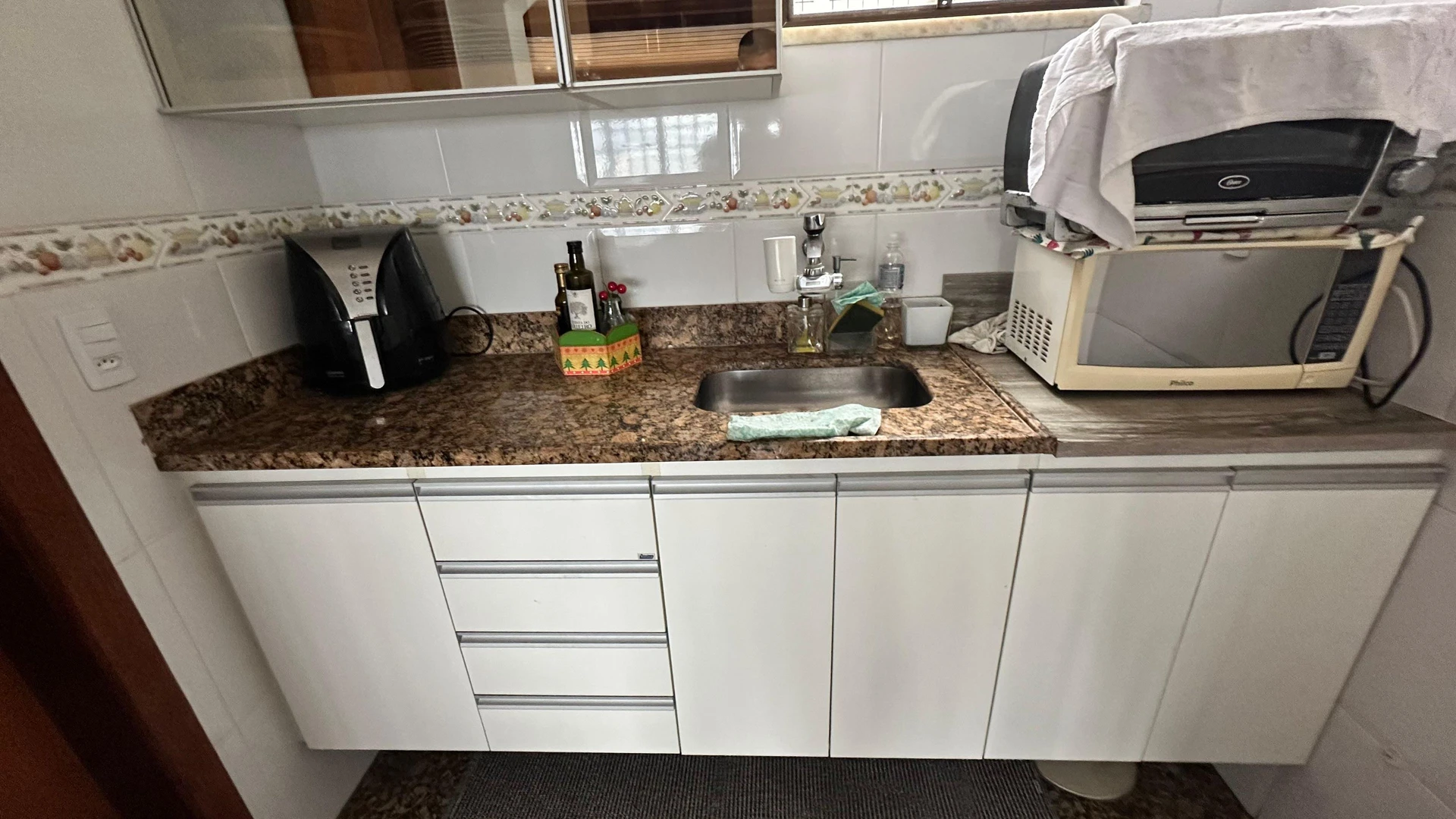 300 m² apartment with a washing machine and a dishwasher — photo 27