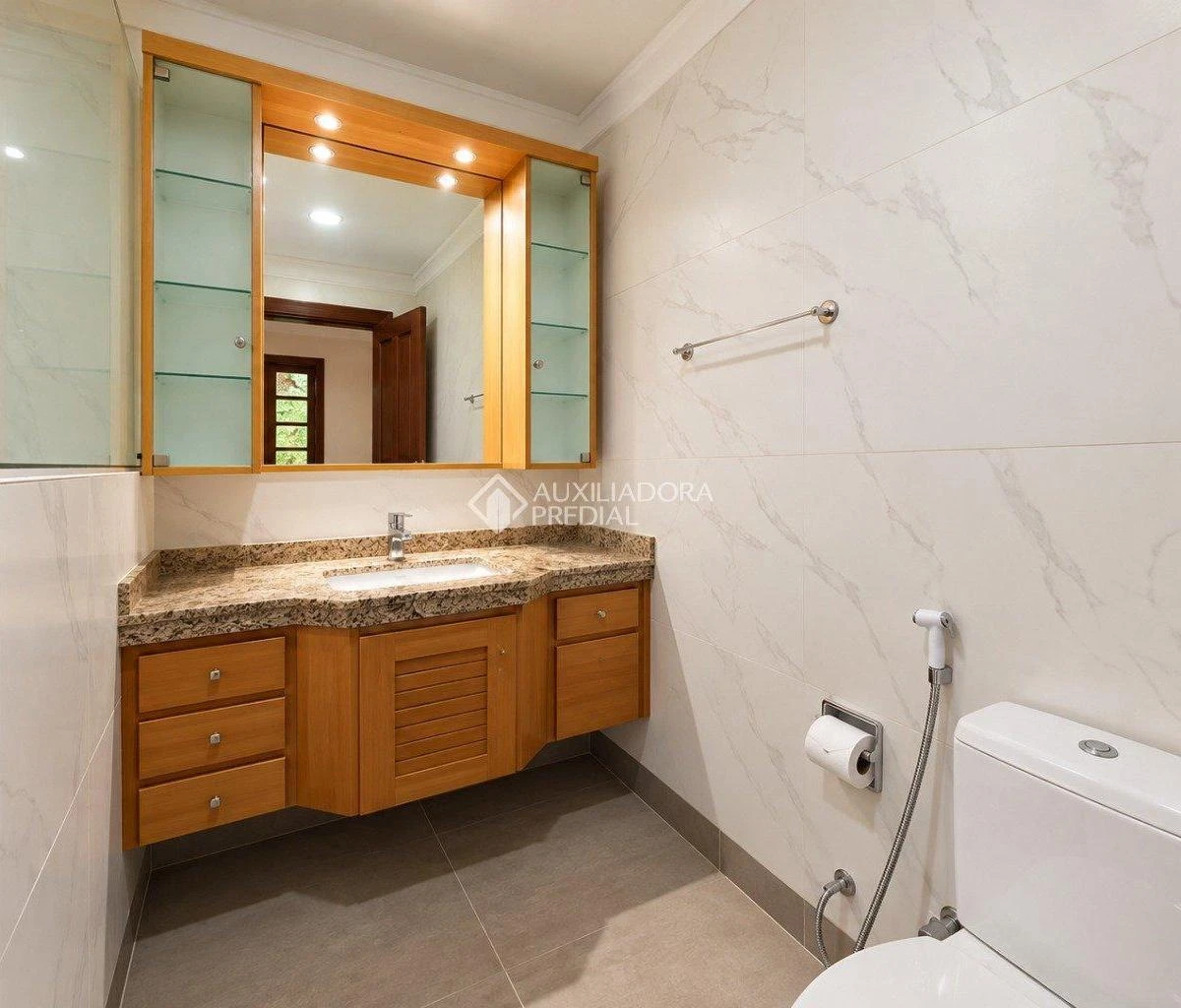 House, 100 m², with a water view — photo 15
