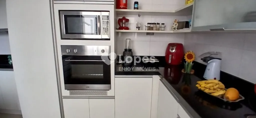 390 m² apartment with a private BBQ area — photo 20