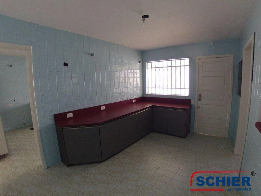Casa térrea com 5 quartos e 10 vagas no total — photo 49