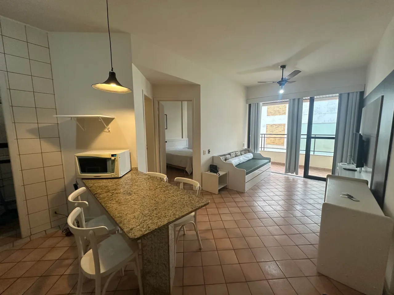 Furnished 1-bedroom apartment with 46 m² and an open kitchen — photo 9