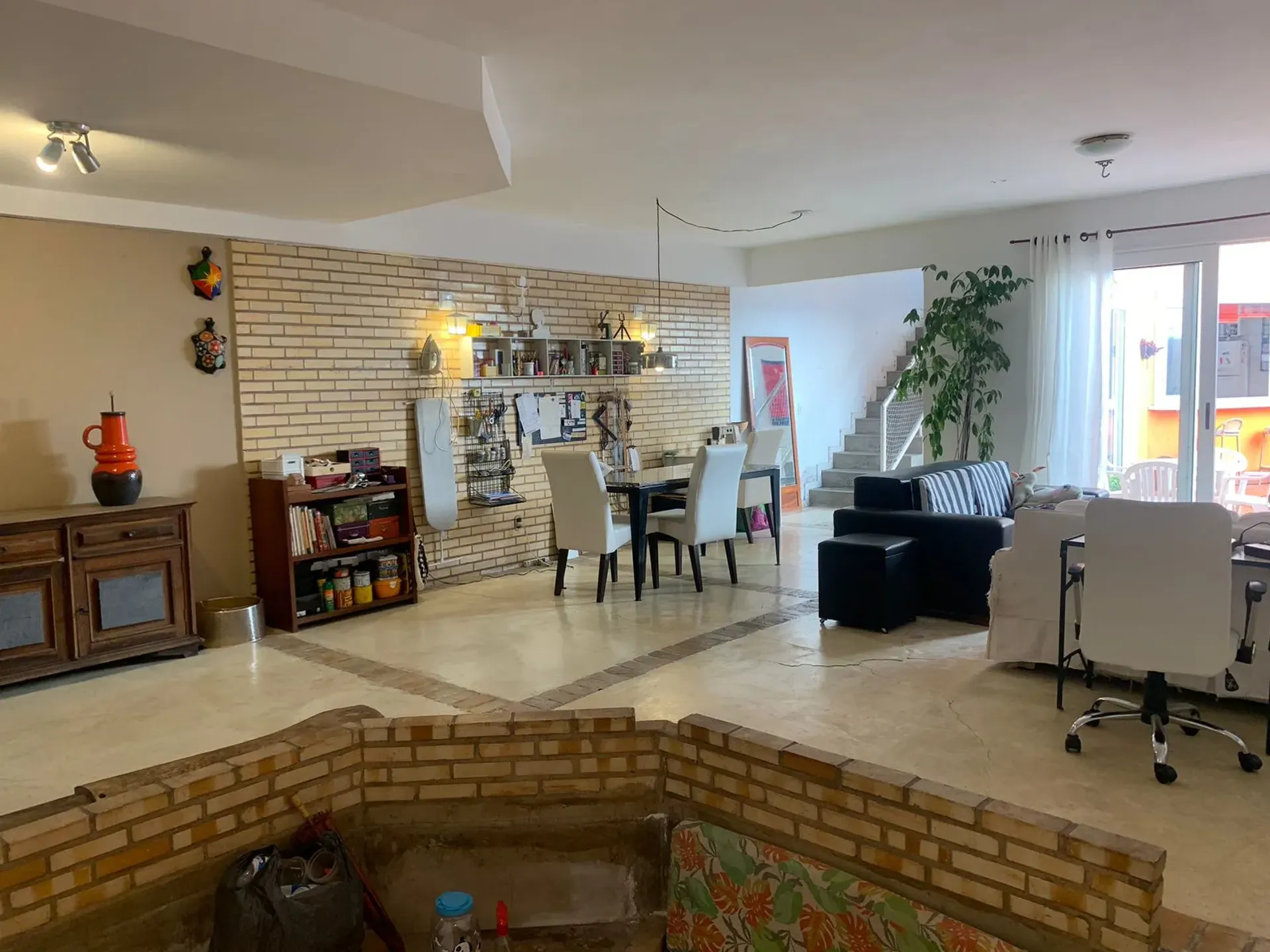 Casa amueblada con parrilla empotrada en el balcón — photo 37