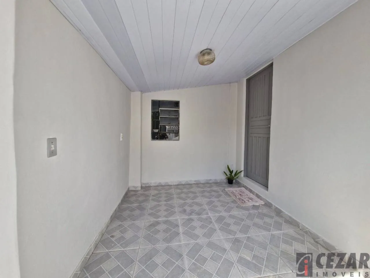 Unfurnished house with 2 bedrooms and a laundry area — photo 30
