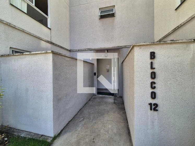 Washing machine in a 2-bedroom apartment, 45 m² — photo 11