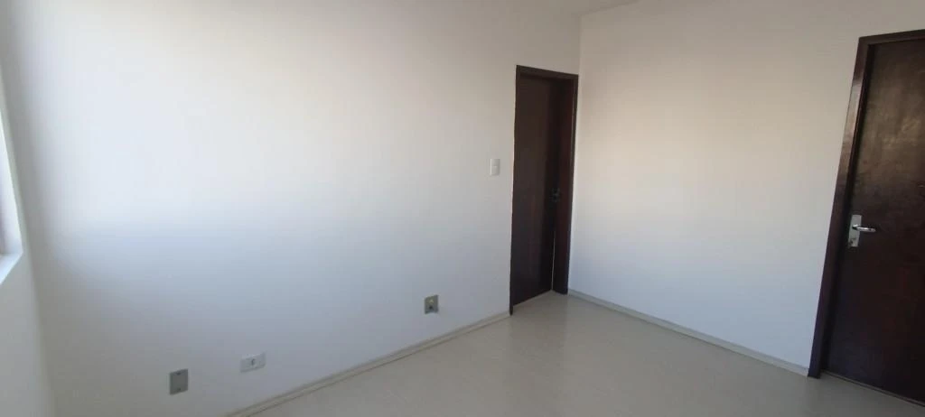 Piso de 80 m² sin amueblar con 3 dormitorios y cocina cerrada — photo 12