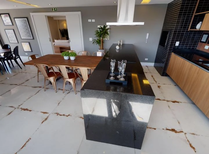 Furnished 22 m² studio with an open kitchen