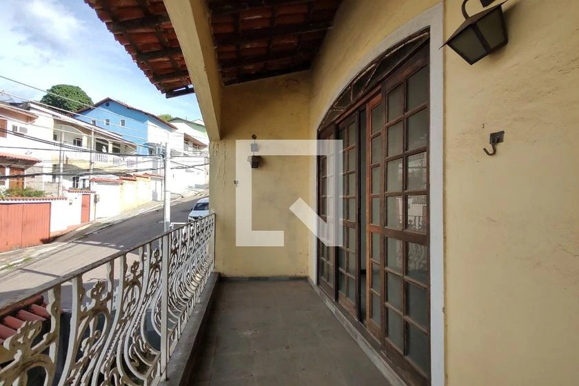 Casa de 4 quartos com jardim privativo e 257 m² — photo 11