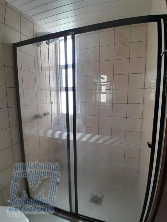 Home office in a 2-bedroom apartment, 65 m²