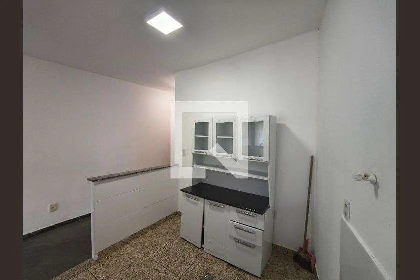 Condominium townhouse with 2 bedrooms and balcony — photo 22