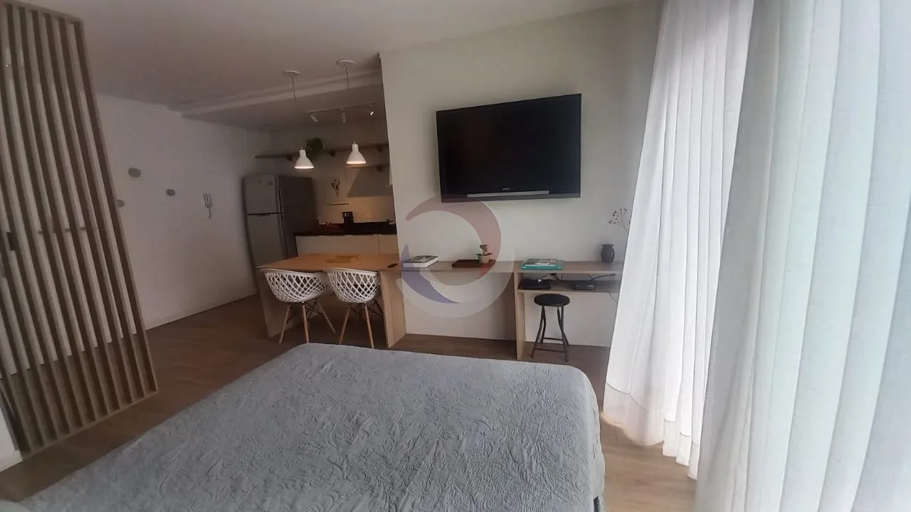 Furnished studio 51 m² with 1 bedroom and open-plan kitchen