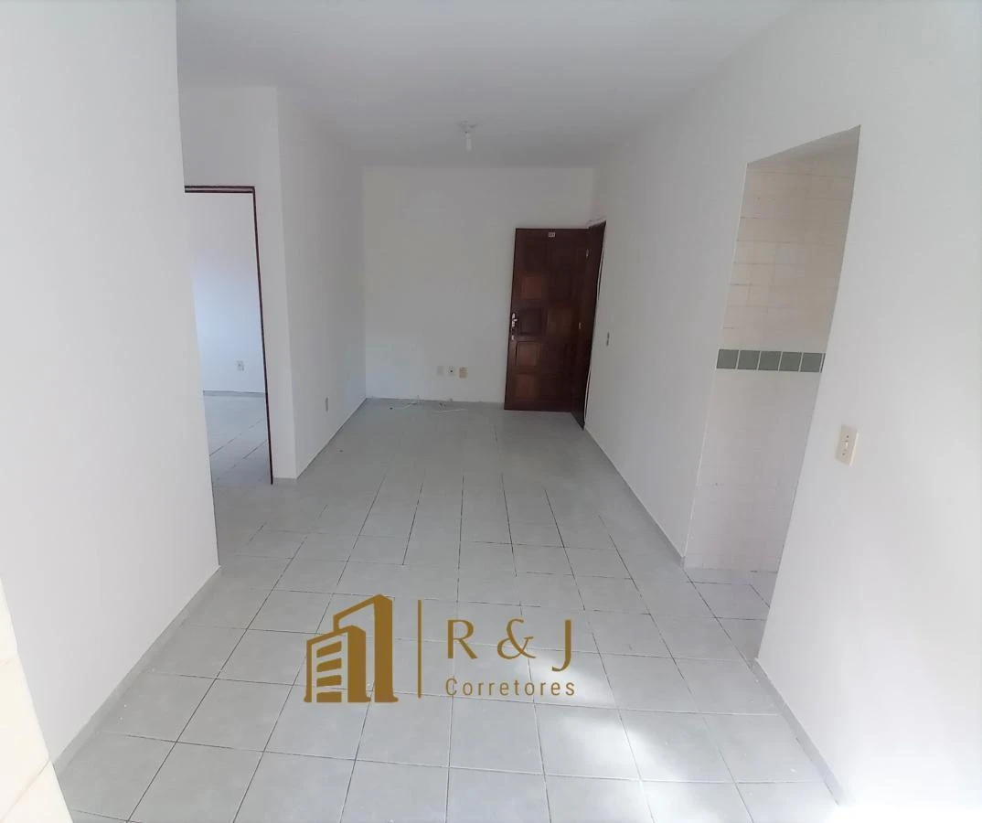 Rental apartment with 3 bedrooms and a balcony — photo 9