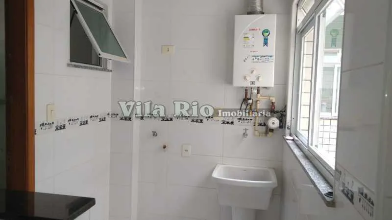 3-bedroom apartment in a building with a sauna — photo 20