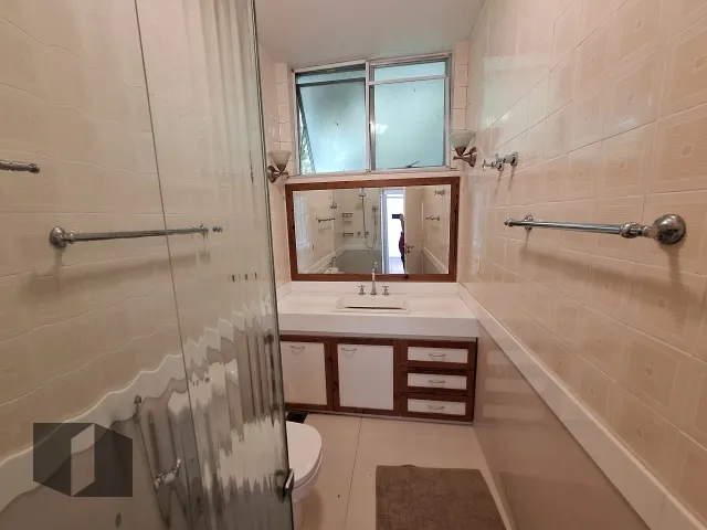 House with 4 bedrooms and 5 bathrooms, gas kitchen — photo 19