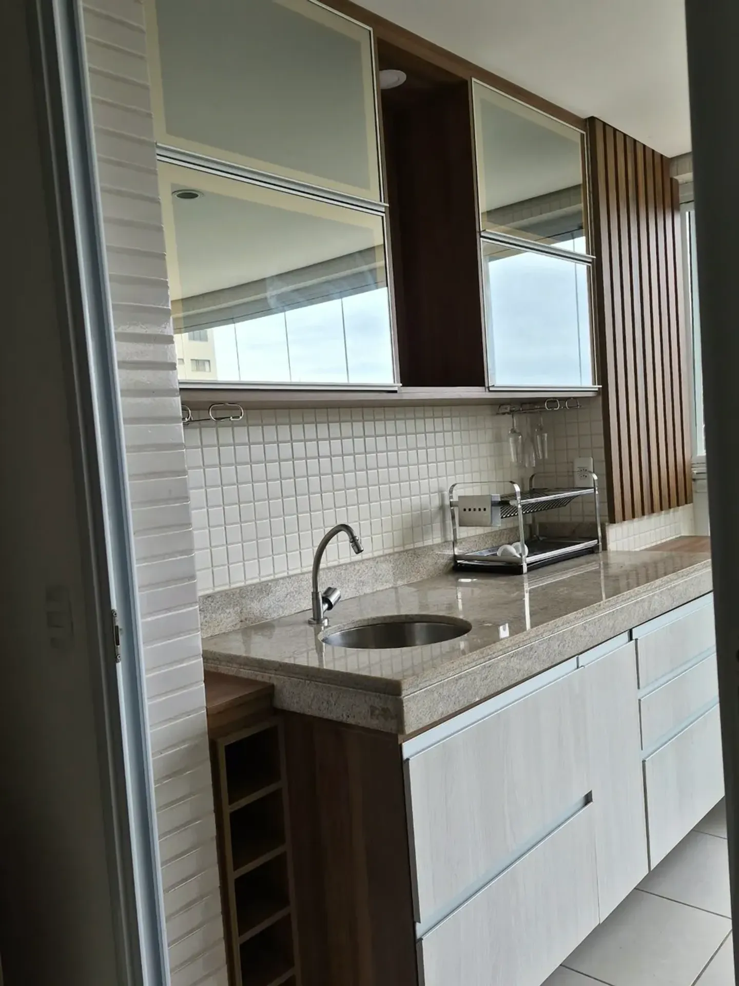Furnished apartment, 86 m², with a private BBQ — photo 2
