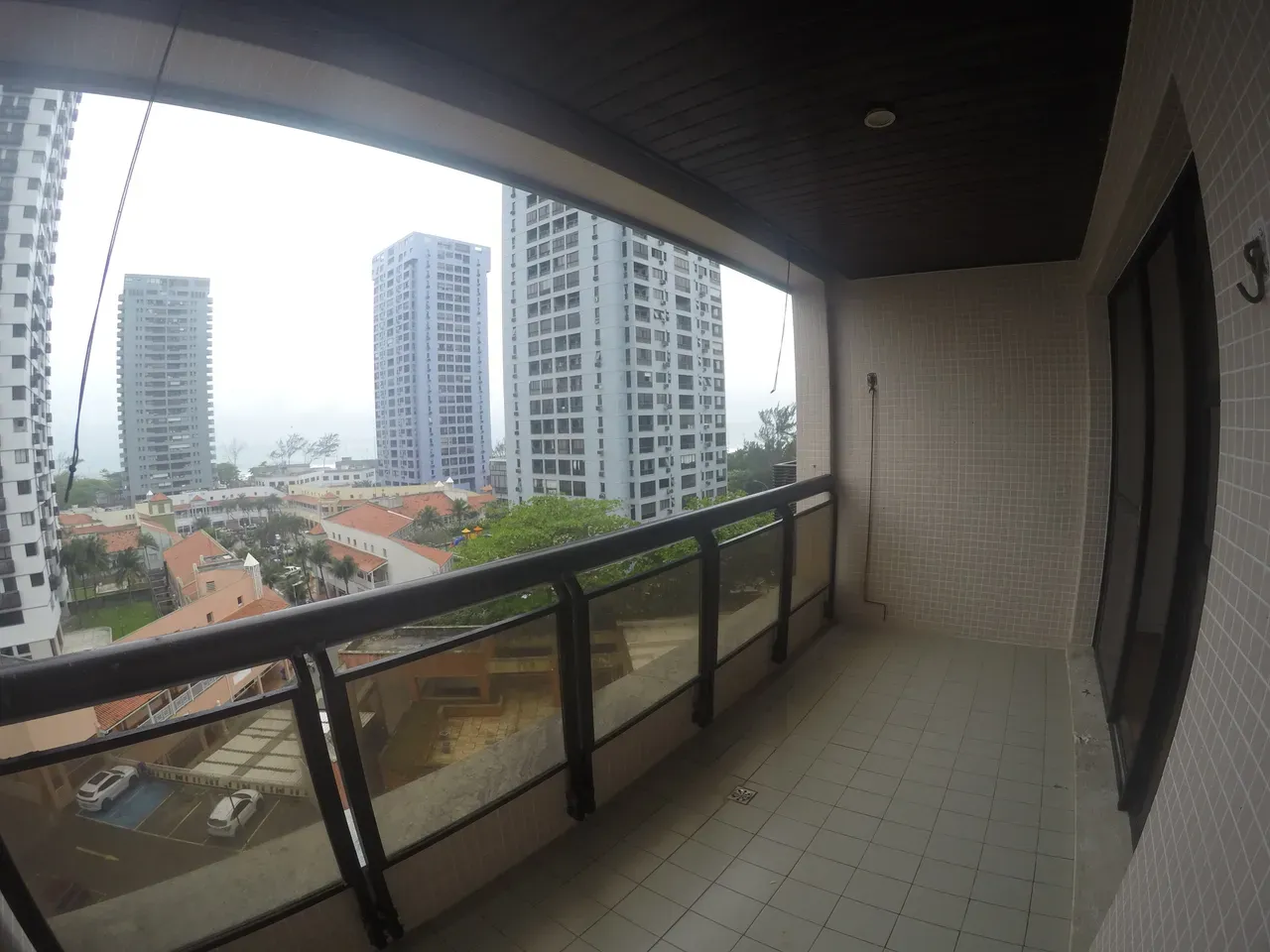 Apartamento com 2 quartos e varanda, mobiliado sem mobília — photo 7