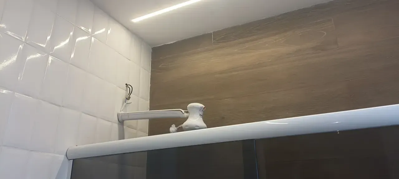 Apartamento de 65 m² com box de vidro no banheiro — photo 7
