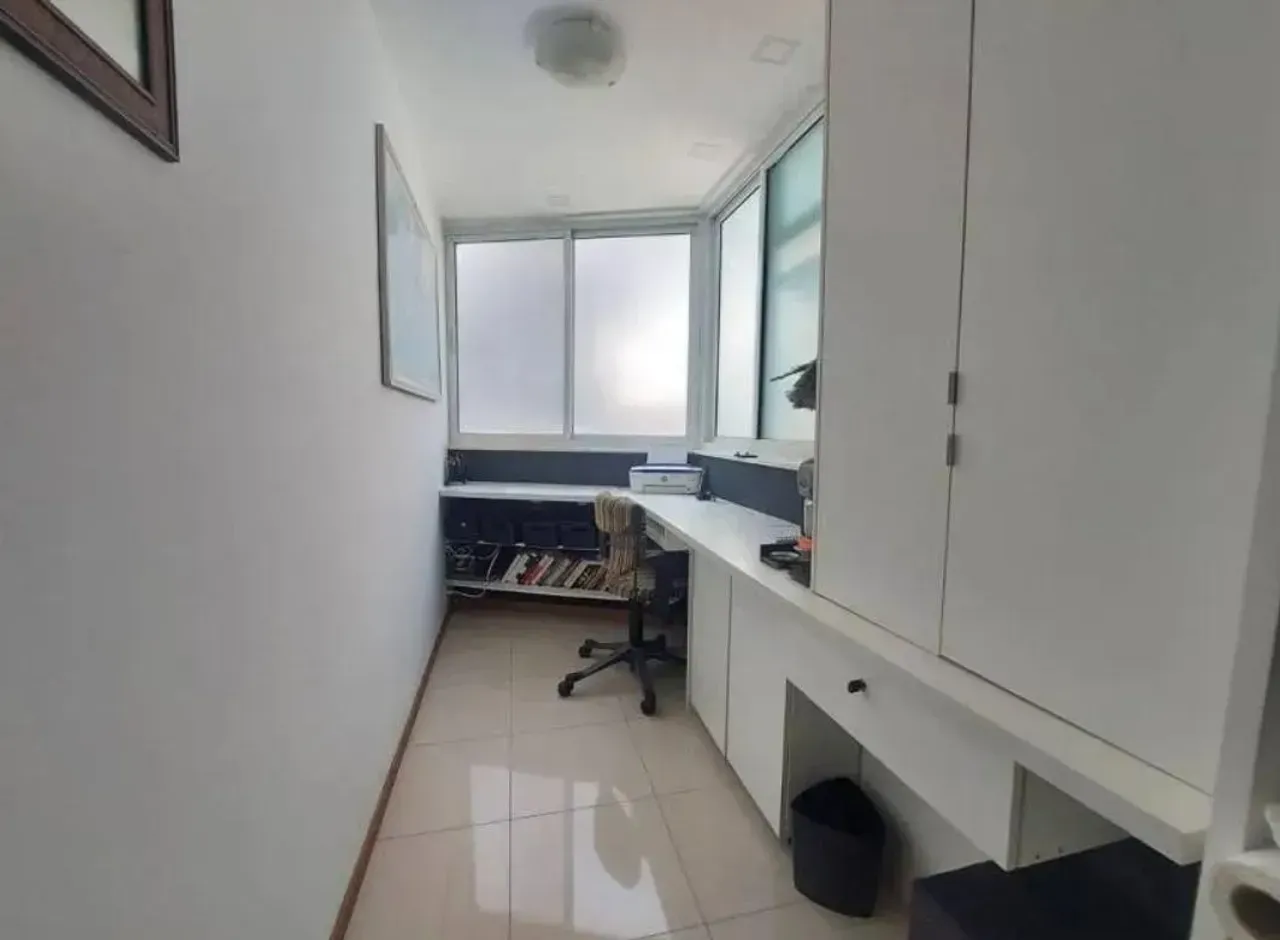 Furnished apartment with an enclosed glass balcony — photo 19