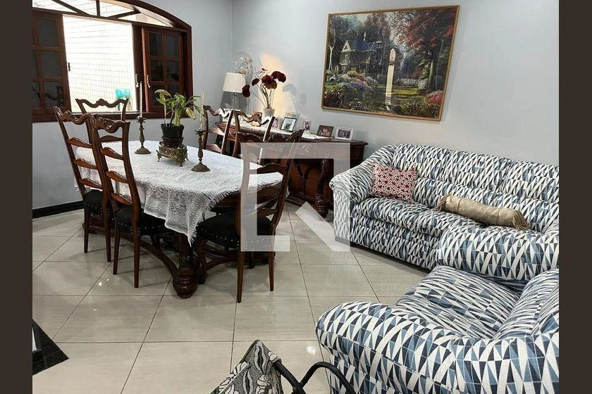 Casa mobiliada com 4 quartos e 350 m² — photo 3