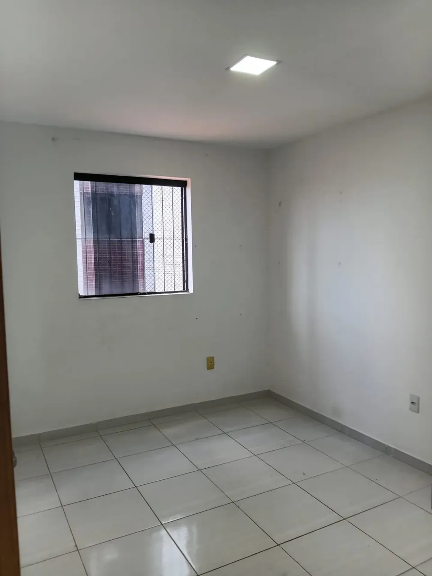 Квартира: 3 спальні, 1 з власною ванною кімнатою, 72 м² — photo 5