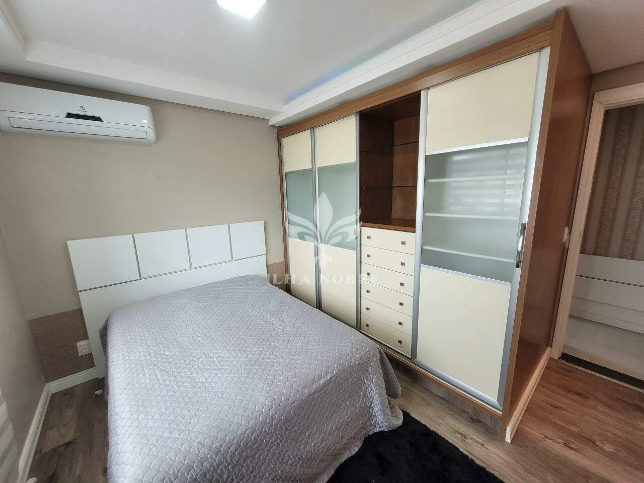 3-bedroom house with a grill on the balcony in Florianópolis — photo 6