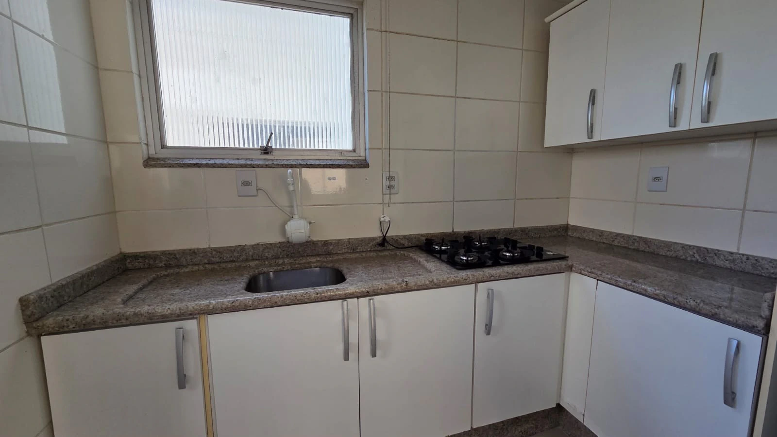 Furnished apartment, 60 m², with a washing machine — photo 10