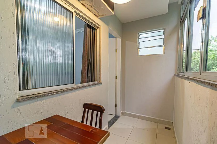 Casa em condomínio sem mobília com 4 quartos e 208 m² — photo 32