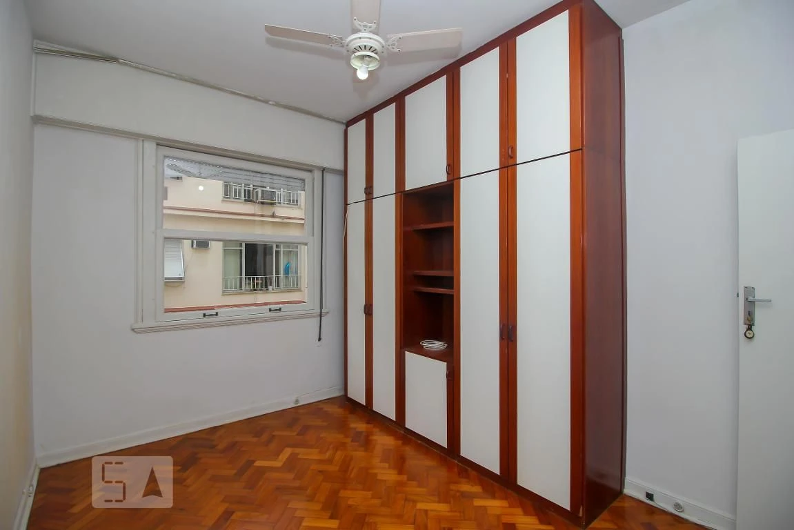 Rental apartment with 2 bedrooms and a balcony — photo 15