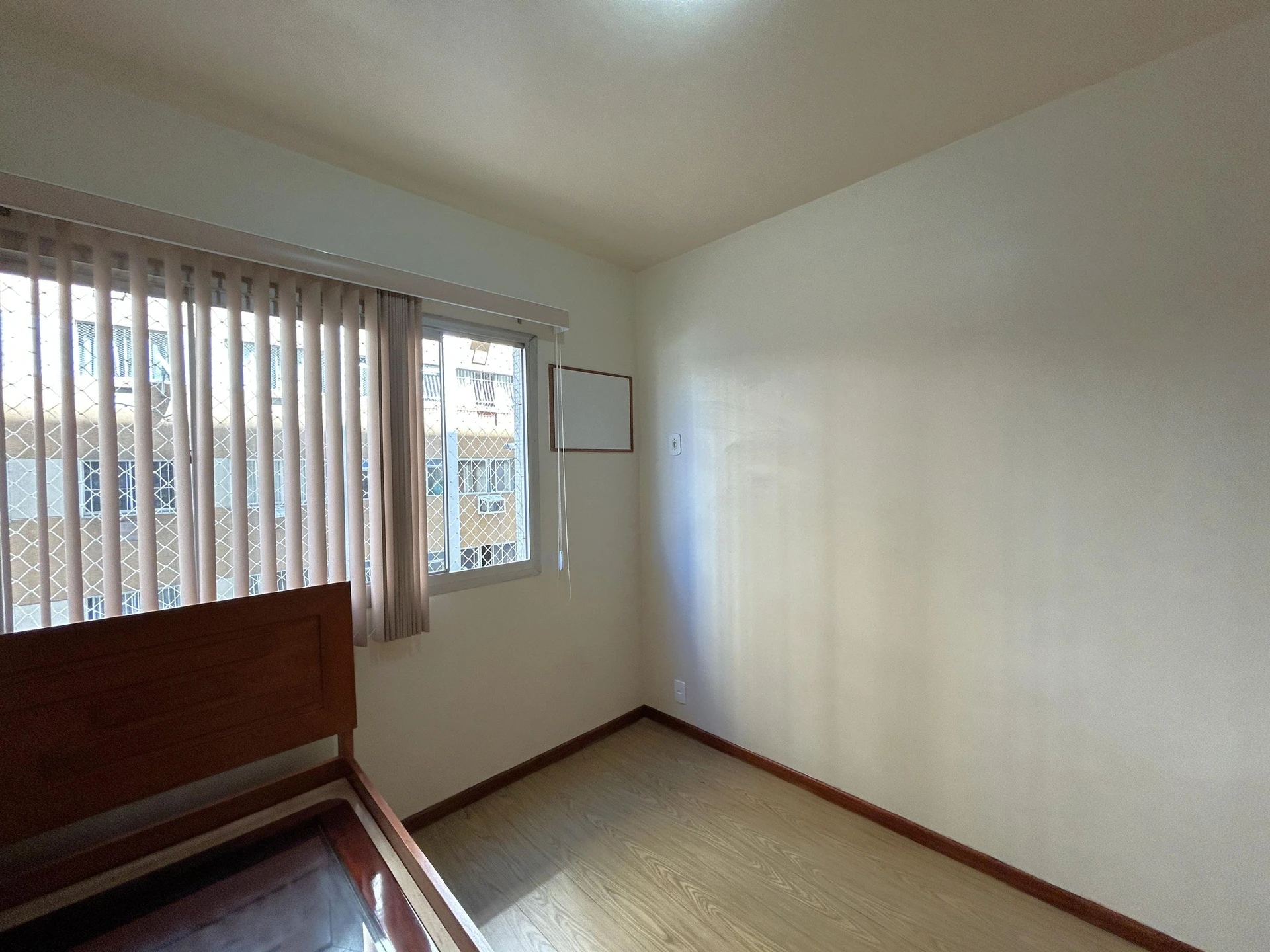 Apartamento com 3 quartos e suíte em bom estado — photo 6