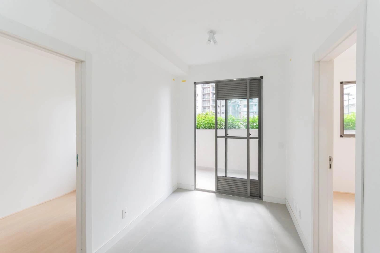 Apartamento para aluguel com 2 quartos e varanda — photo 42