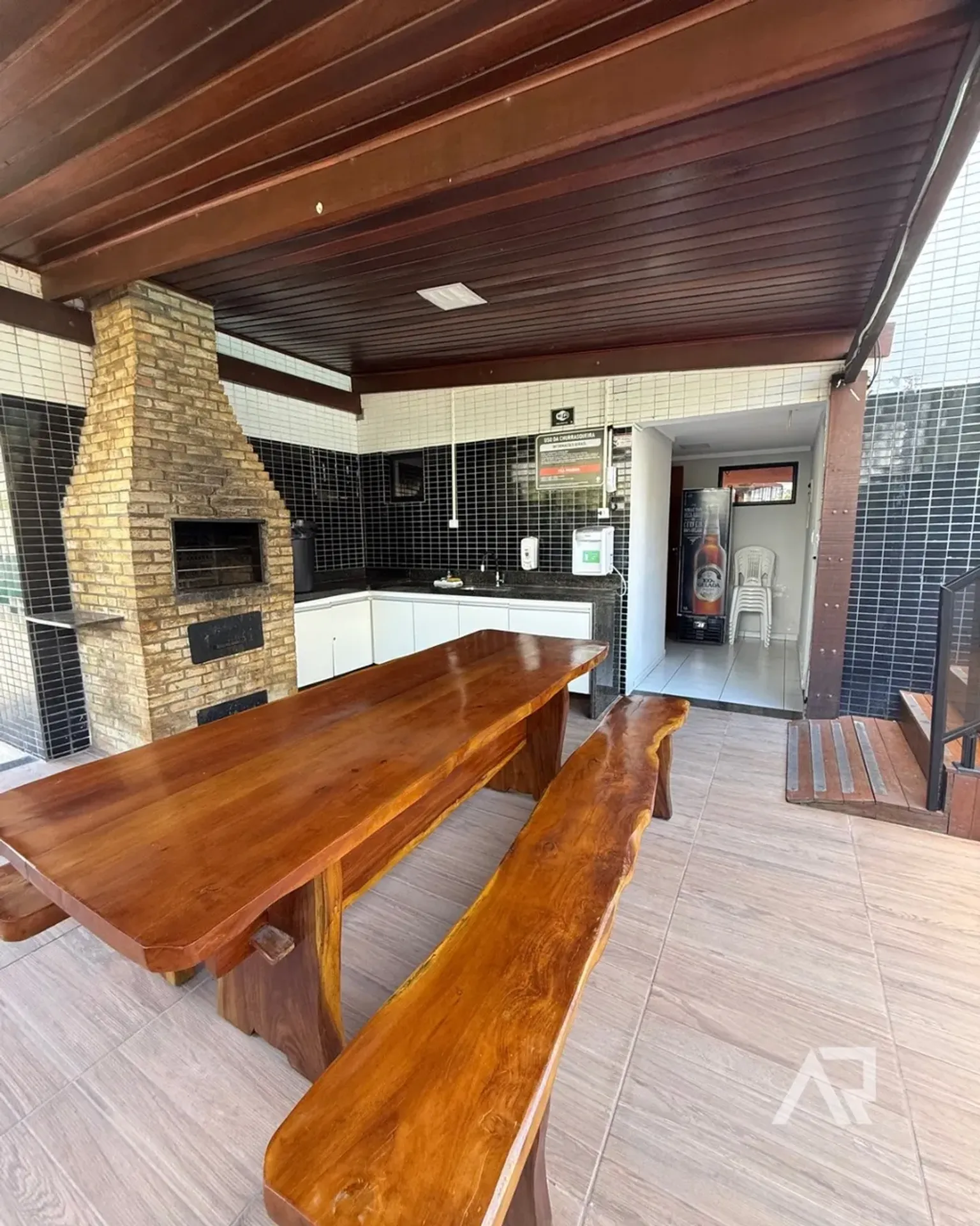 2-bedroom apartment in a building with a sauna — photo 15