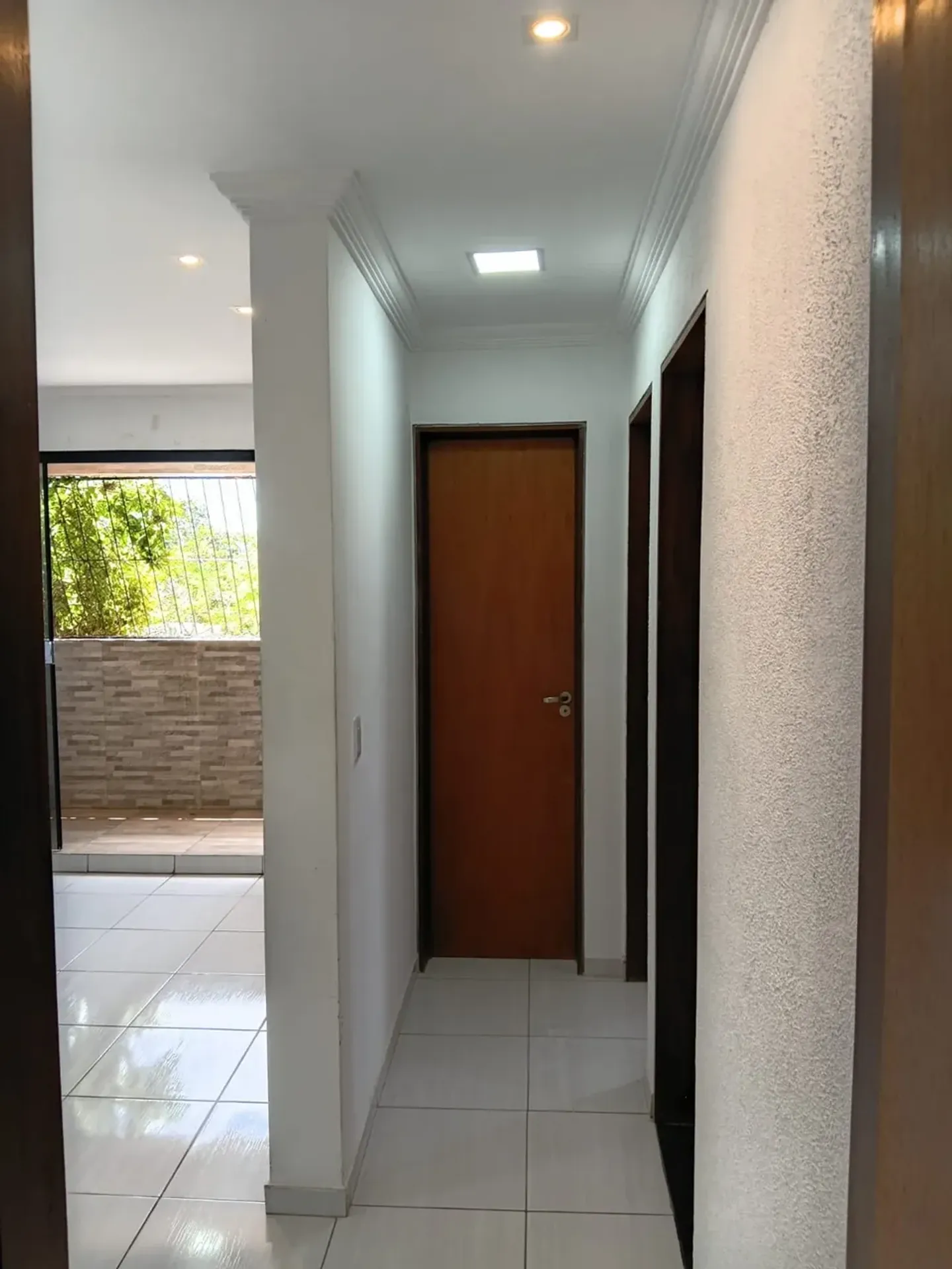 Квартира: 3 спальні, 1 з власною ванною кімнатою, 72 м² — photo 8