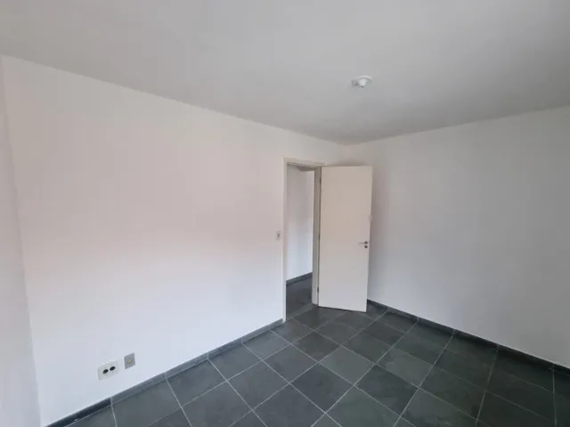 2-bedroom apartment with mountain view — photo 8