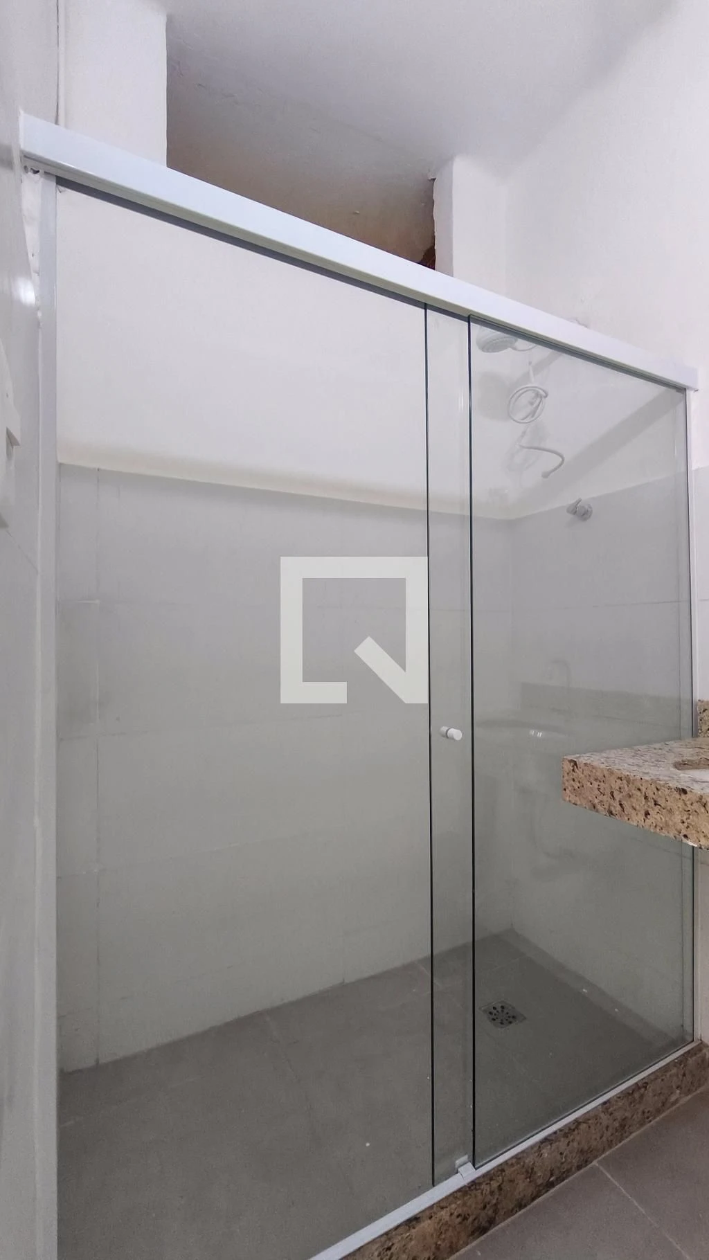 Estudio sin amueblar con 1 dormitorio y 1 baño — photo 28