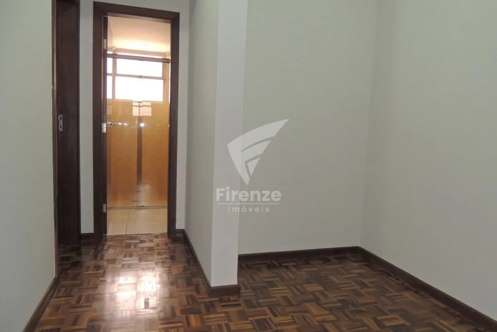 3-bedroom apartment with 1 suite and 2 parking spots — photo 26