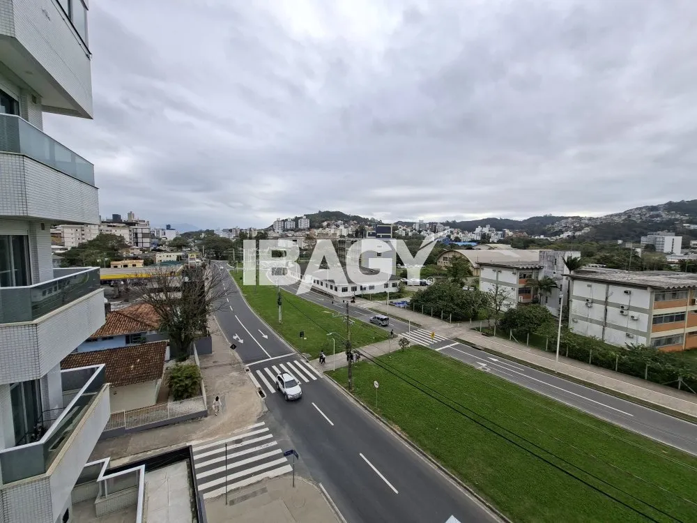 Мебльована квартира 62 м² з 2 спальнями-сюїтами — photo 23