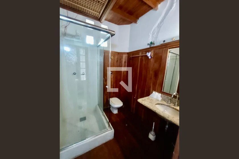Unfurnished house with 2 bedrooms and private garden — photo 37