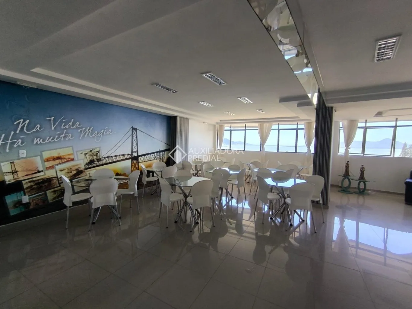 Furnished duplex penthouse 228 m² with 2 bedrooms and 4 parking — photo 21