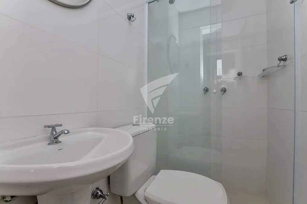 Furnished 352 m² apartment with 3 en-suite bedrooms — photo 20