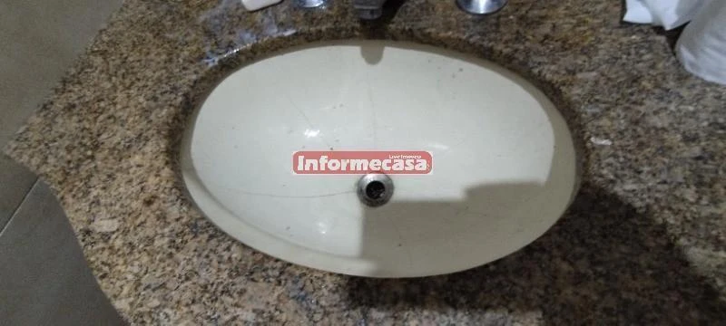 Casa independiente de 500 m² con 4 dormitorios y 1 suite — photo 5