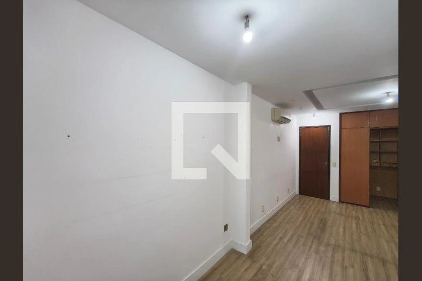Гардеробна та 2 спальні: будинок 100 м² — photo 31
