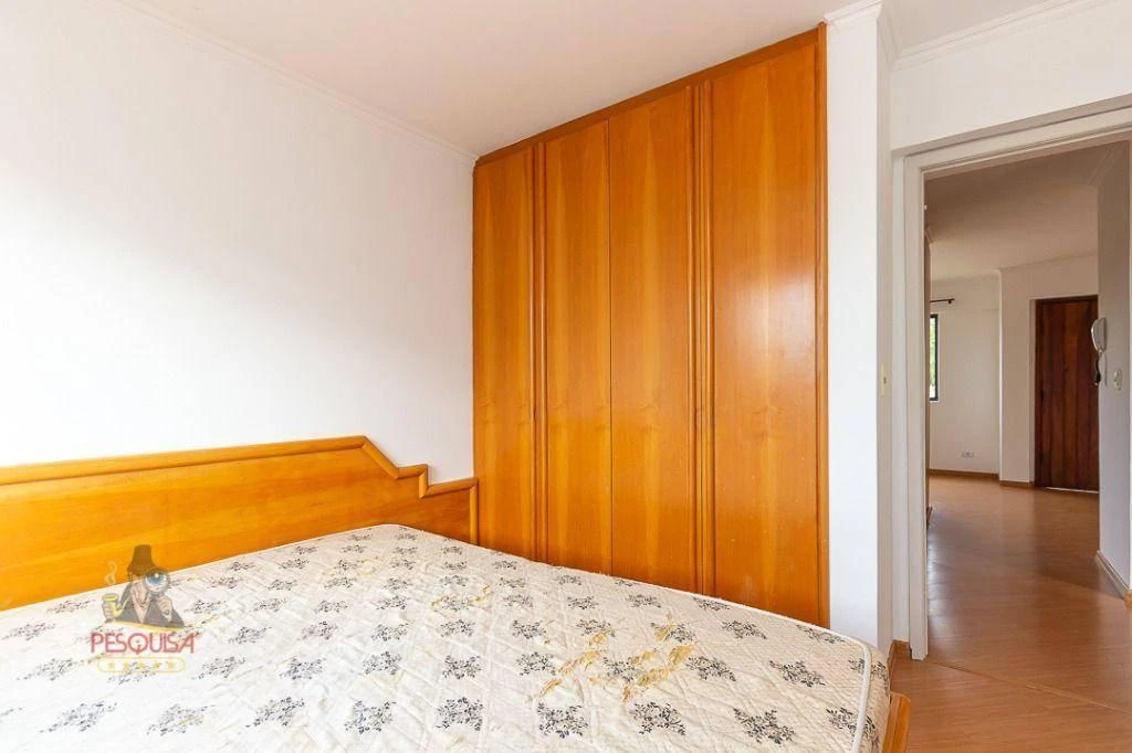 Apartment, 56 m², with wood or laminate floors — photo 12