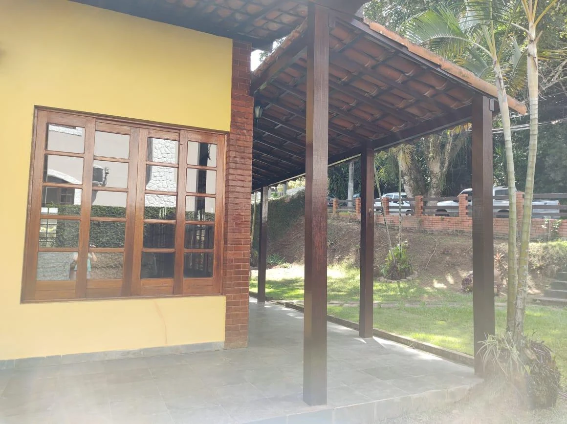 Casa térrea sem mobília com 4 quartos e 6 banheiros — photo 19