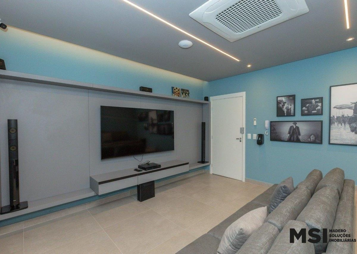 Балкон с грилем и 1 спальня: квартира 21 м² — photo 24
